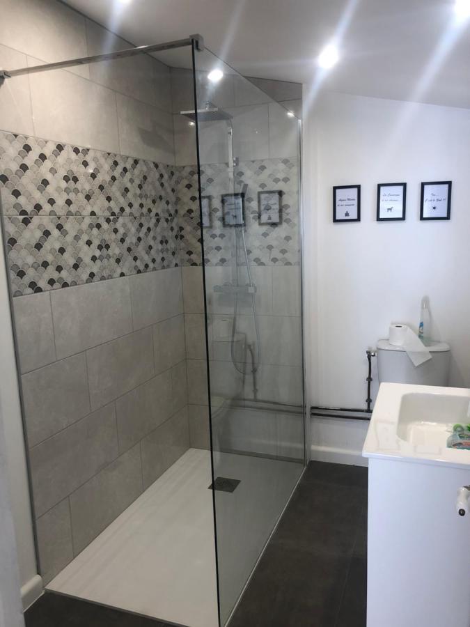 Studio Refait A Neuf Avec Jardin Aigues Mortes Ngoại thất bức ảnh